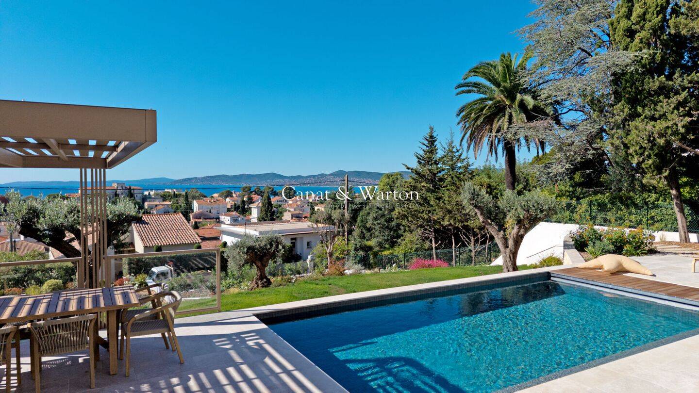 Maison 8 pièces 260 m² · à Saint-Raphaël · 260 m² · 3 590 000 €