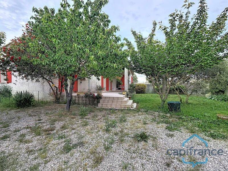 Maison 5 pièces 102 m² · à Les Angles · 102 m² · 338 000 €