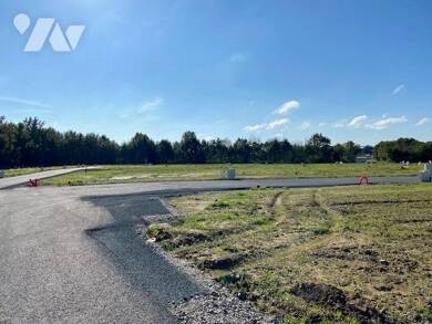 Terrain constructible à vendre 65 700 € 382 m² de terrain St Colomban 44310