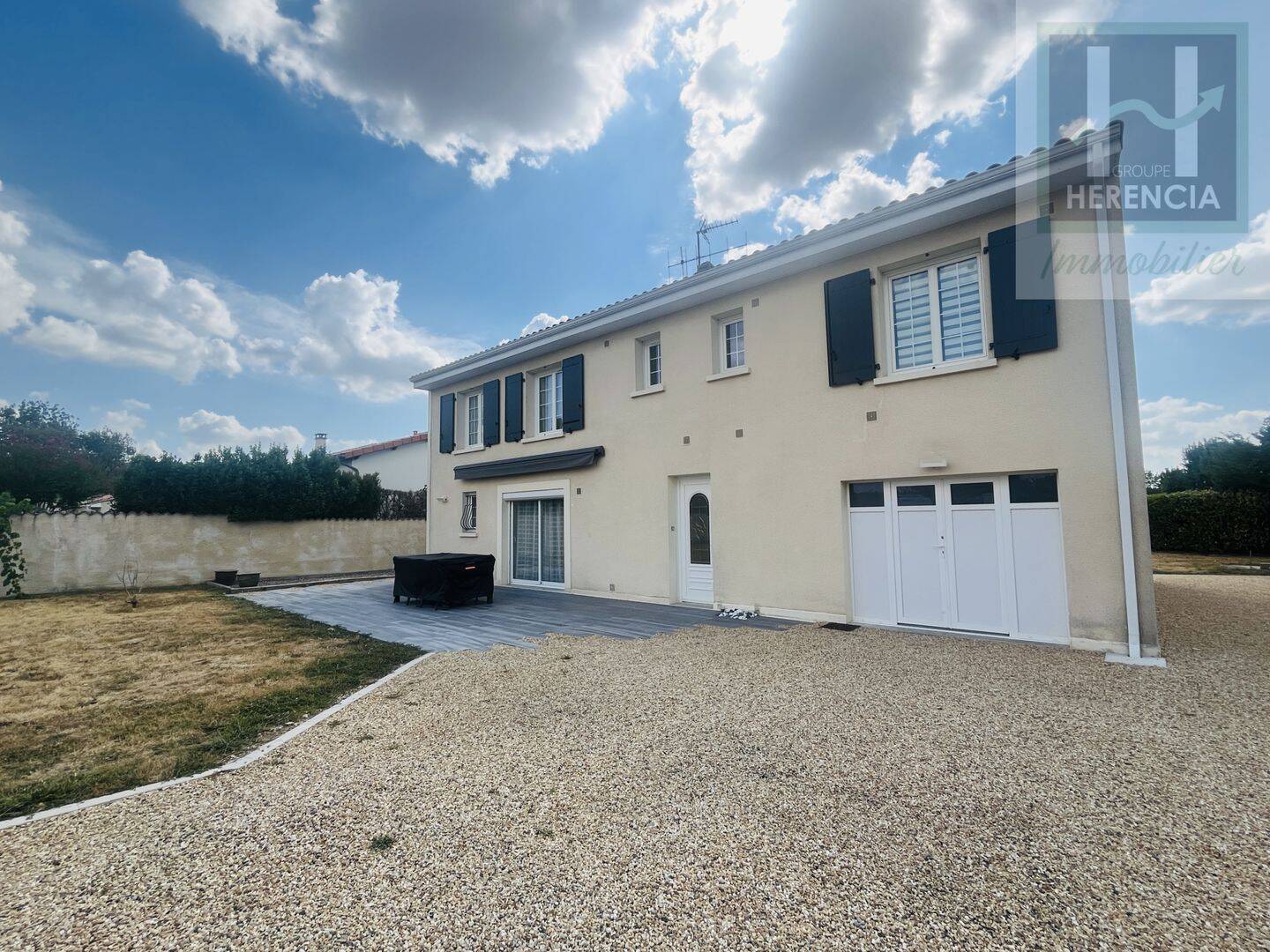 Maison 6 pièces 140 m² · à La Boixe · 140 m² · 233 200 €