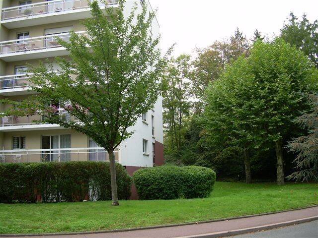 Appartement 1 pièce 35 m² · à Le Creusot · 35 m² · 365 €/mois