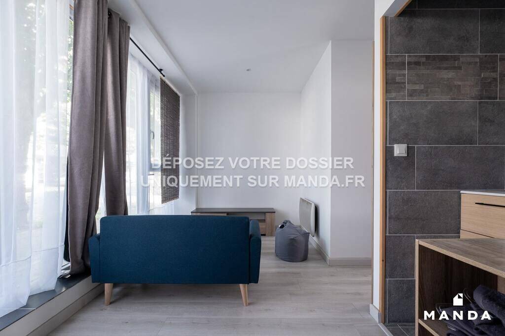 Appartement 4 pièces 16 m² · à Pau · 16 m² · 320 €