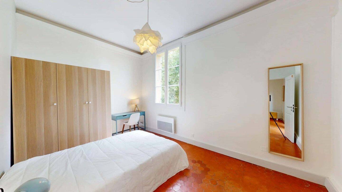 1 pièce 15 m² · à Aix-en-Provence · 15 m² · 775 €