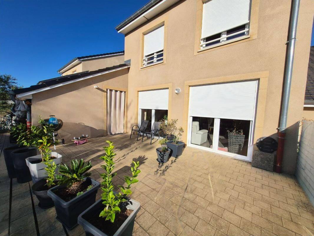 Maison 4 pièces 110 m² · à Volstroff · 109,8 m² · 1 390 €/mois