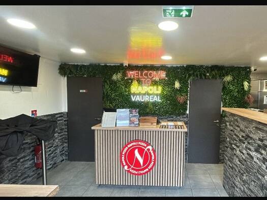 Local commercial à vendre 159 000 € 85 m² de surface de vente Marniere-Les Gros-allée Couverte Vauréal 95490