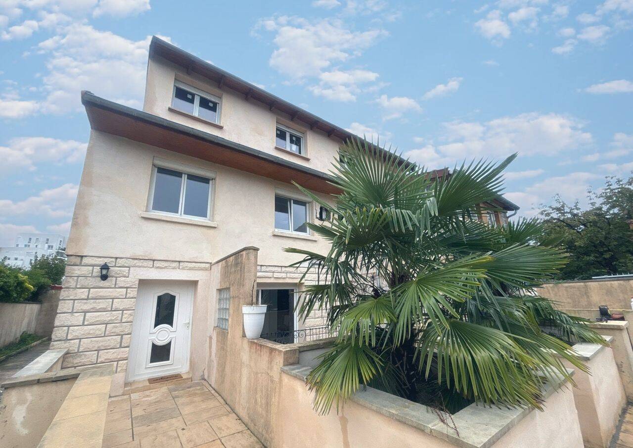 Maison 6 pièces 150 m² · à Montigny-lès-Cormeilles · 150 m² · 465 000 €