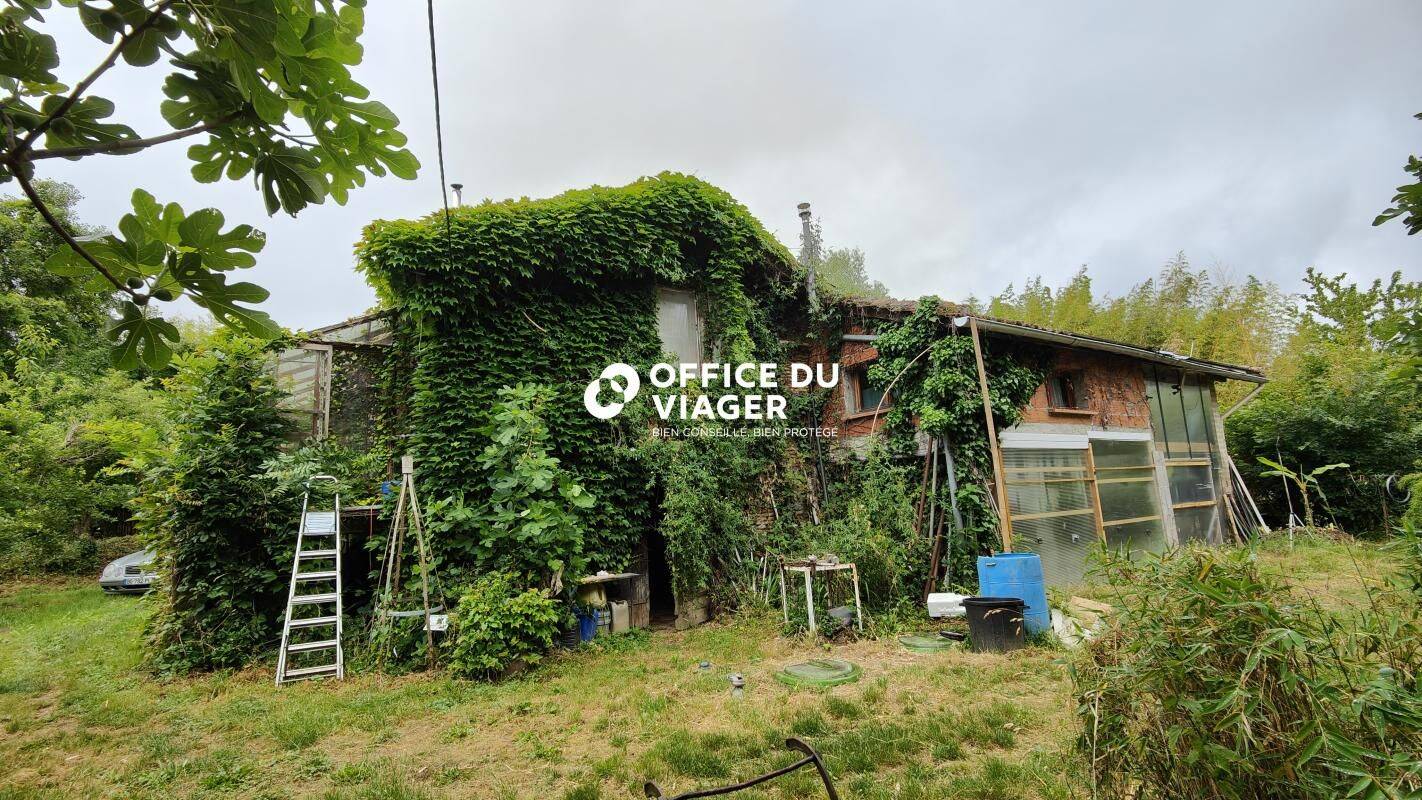 Maison 4 pièces 99 m² · à Bérat · 99 m² · 42 500 €