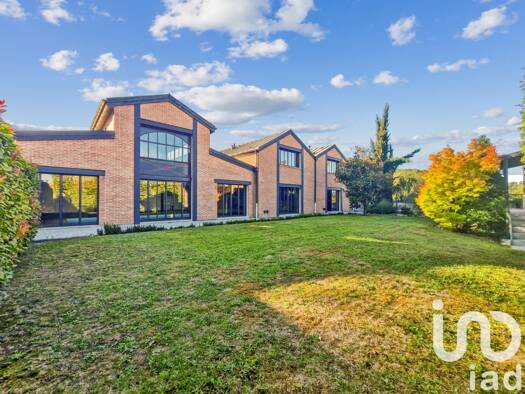 Maison à vendre 2 670 000 € 14 pièces 4 chambres 750 m² 1 684 m² de terrain Saint Pierre Étampes 91150