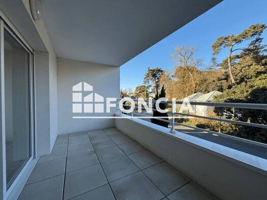 Appartement à louer 735 € 2 pièces 1 chambre 39,5 m² Étage 1/2 Gambetta Pornichet 44380