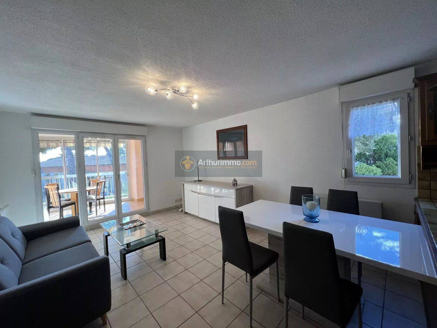 Appartement 3 pièces 61 m² · à Fréjus · 61 m² · 995 €/mois