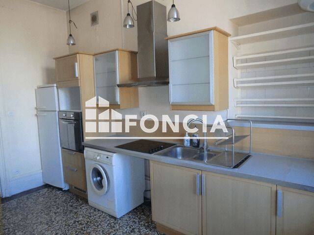 Appartement 4 pièces 108 m² · à Grenoble · 107,5 m² · 1 252 €