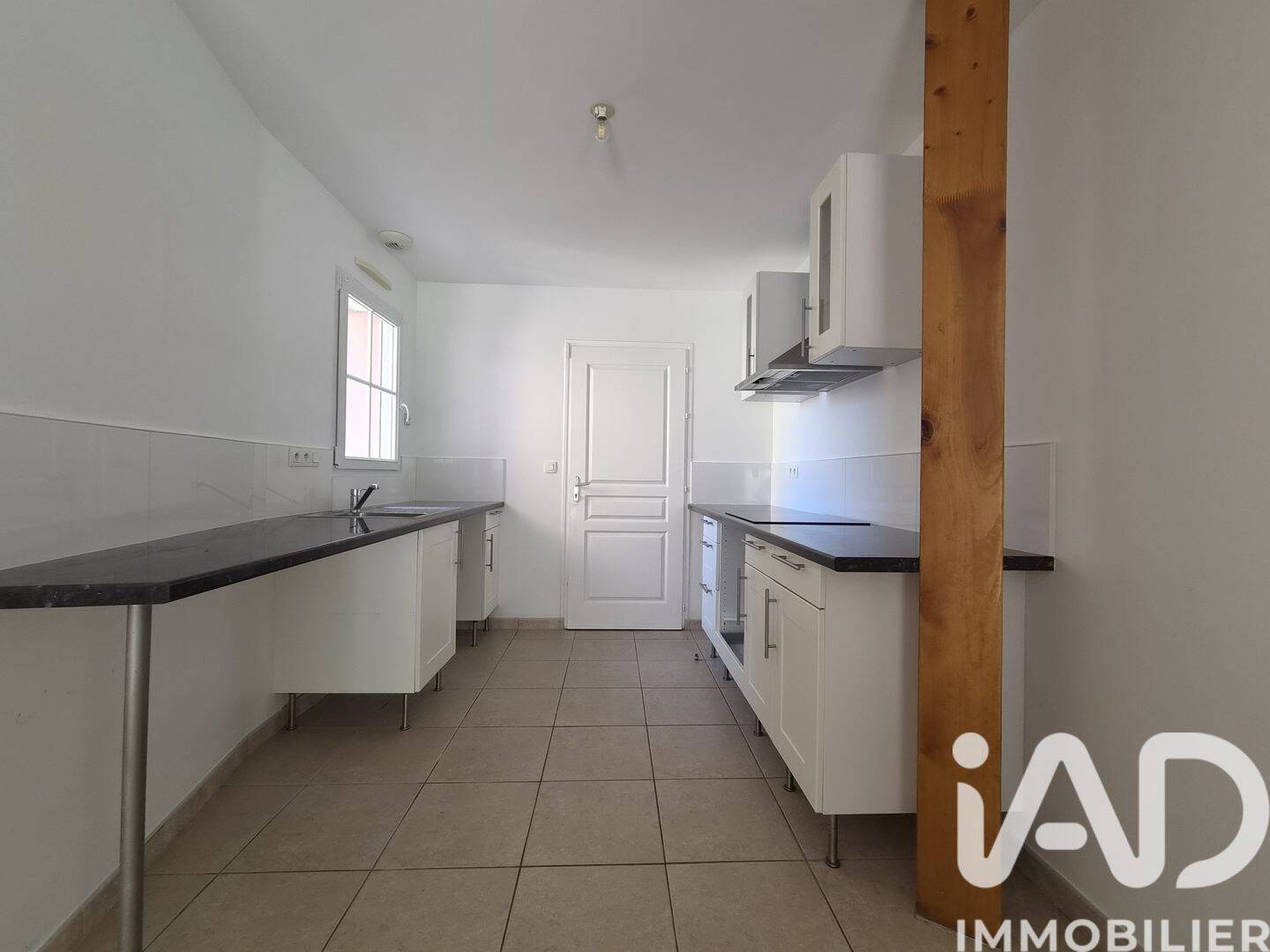 Maison 4 pièces 81 m² · à La Roche-sur-Yon · 80,9 m² · 198 000 €