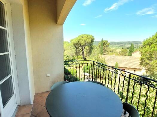 Appartement à vendre 369 000 € 3 pièces 2 chambres 79 m² Étage 2/2 La Motte 83920