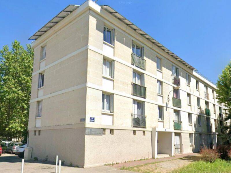 Appartement 4 pièces 65 m² · à Avignon · 65 m² · 530 €