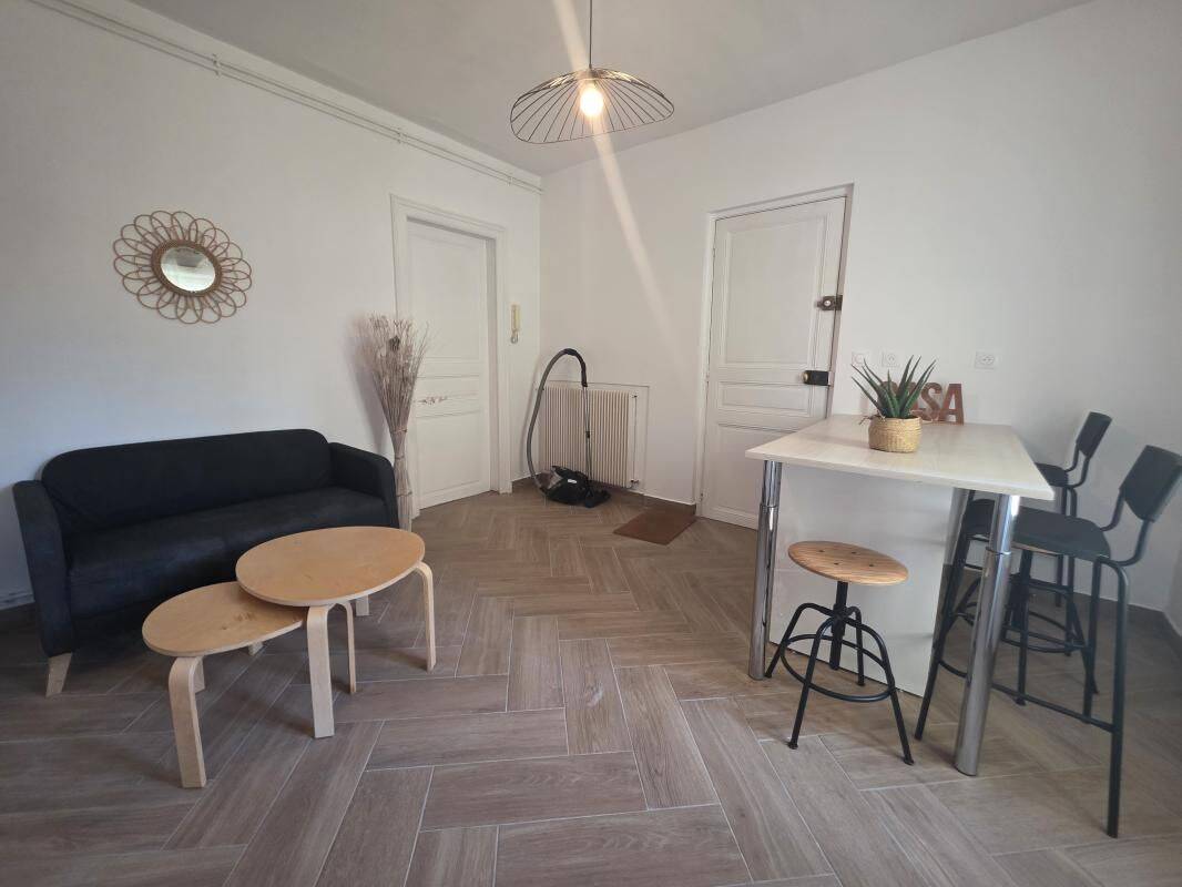 Appartement 3 pièces 44 m² · à Reims · 44 m² · 750 €