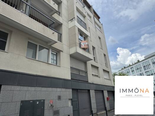 Appartement à vendre 294 000 € 3 pièces 2 chambres 68,2 m² Étage 2/5 Saint-Denis 93210