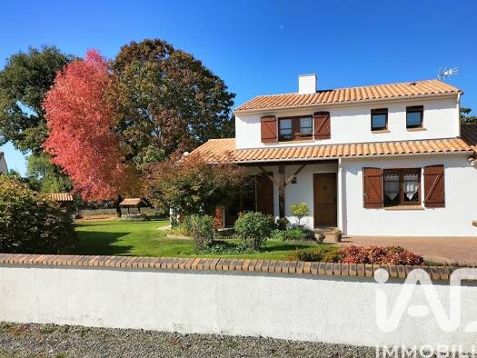 Maison à vendre 373 000 € 6 pièces 4 chambres 118 m² 1 300 m² de terrain Pont-Saint-Martin 44860