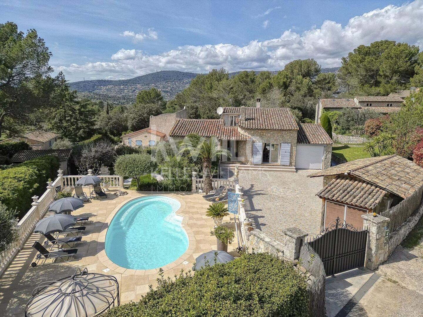 Maison 7 pièces 185 m² · à Peymeinade · 184,5 m² · 995 000 €
