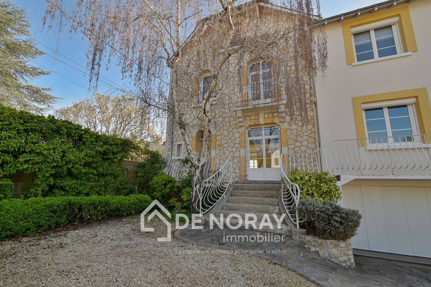 Maison 9 pièces 190 m² · à Saint-Cyr-sur-Loire · 190 m² · 760 000 €