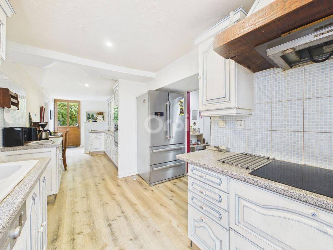 Maison 11 pièces 265 m² · à Faverney · 264,6 m² · 195 000 €
