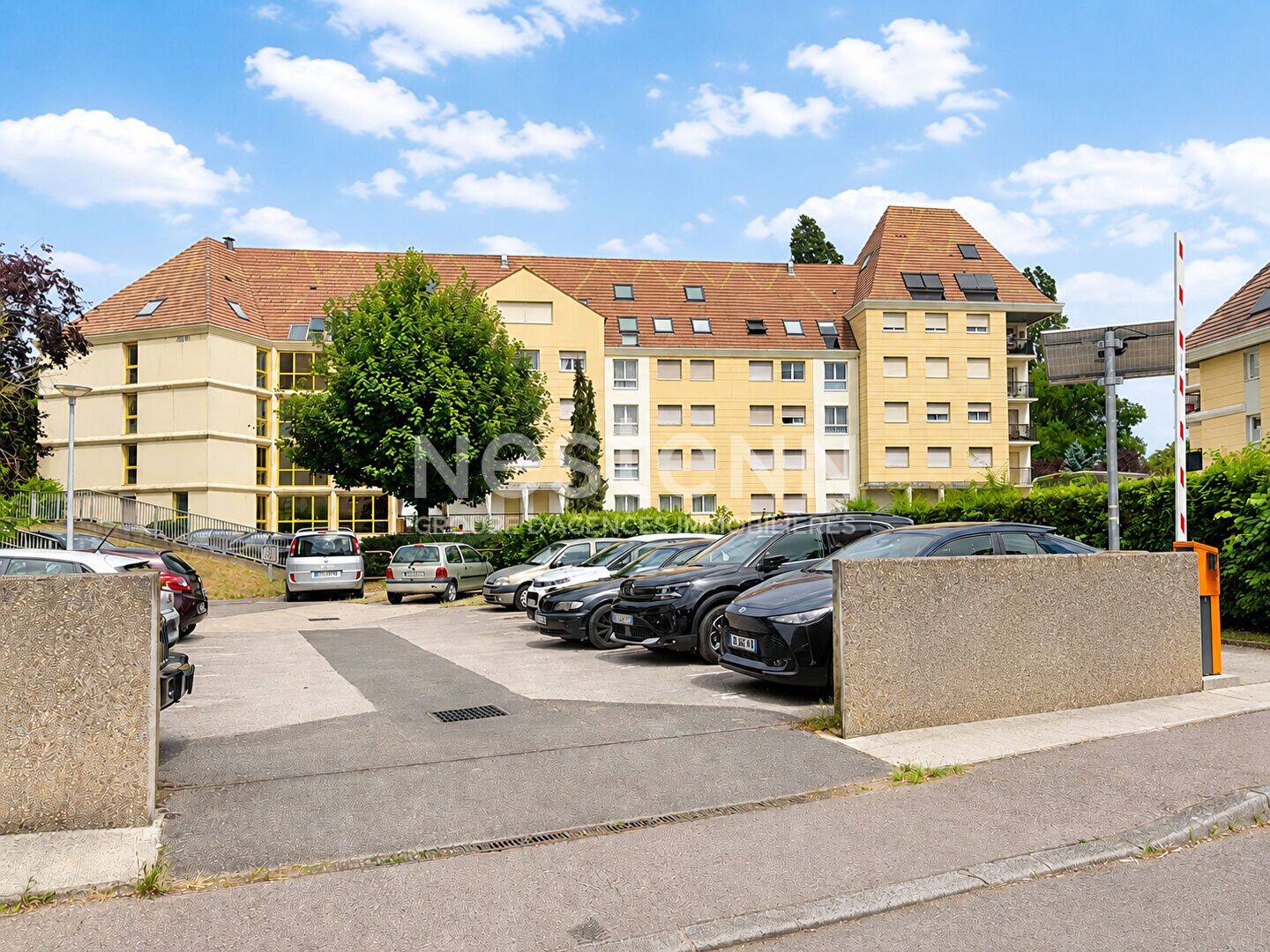 Appartement 3 pièces 76 m² · à Dijon · 75,5 m² · 215 000 €