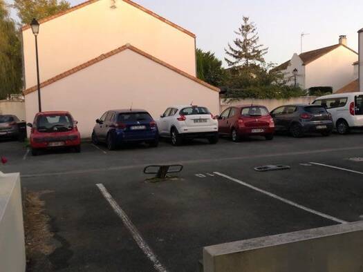 Parking à louer 50 € 12 m² Lafond La Rochelle 17000