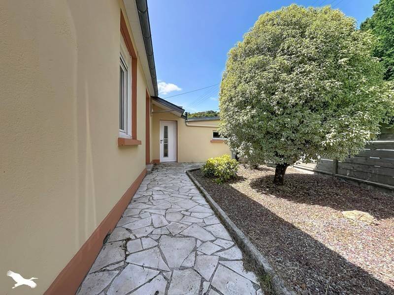 Maison 4 pièces 70 m² · à Pont-de-Buis-lès-Quimerch · 70 m² · 153 700 €