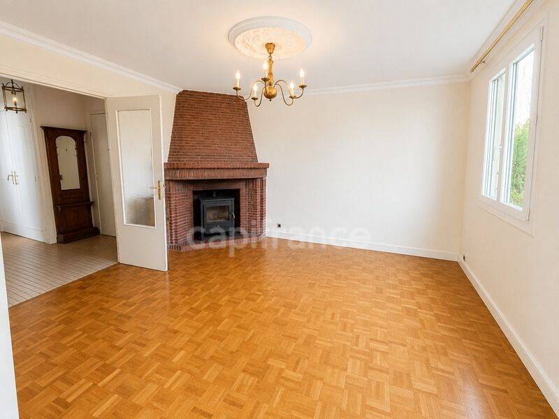 Appartement 4 pièces 83 m² · à Bondy · 83 m² · 199 000 €