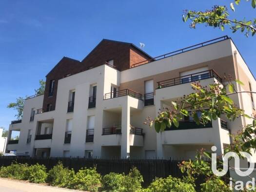 Appartement à vendre 135 000 € 3 pièces 2 chambres 64 m² Étage 1/3 Activités Orléans 45100