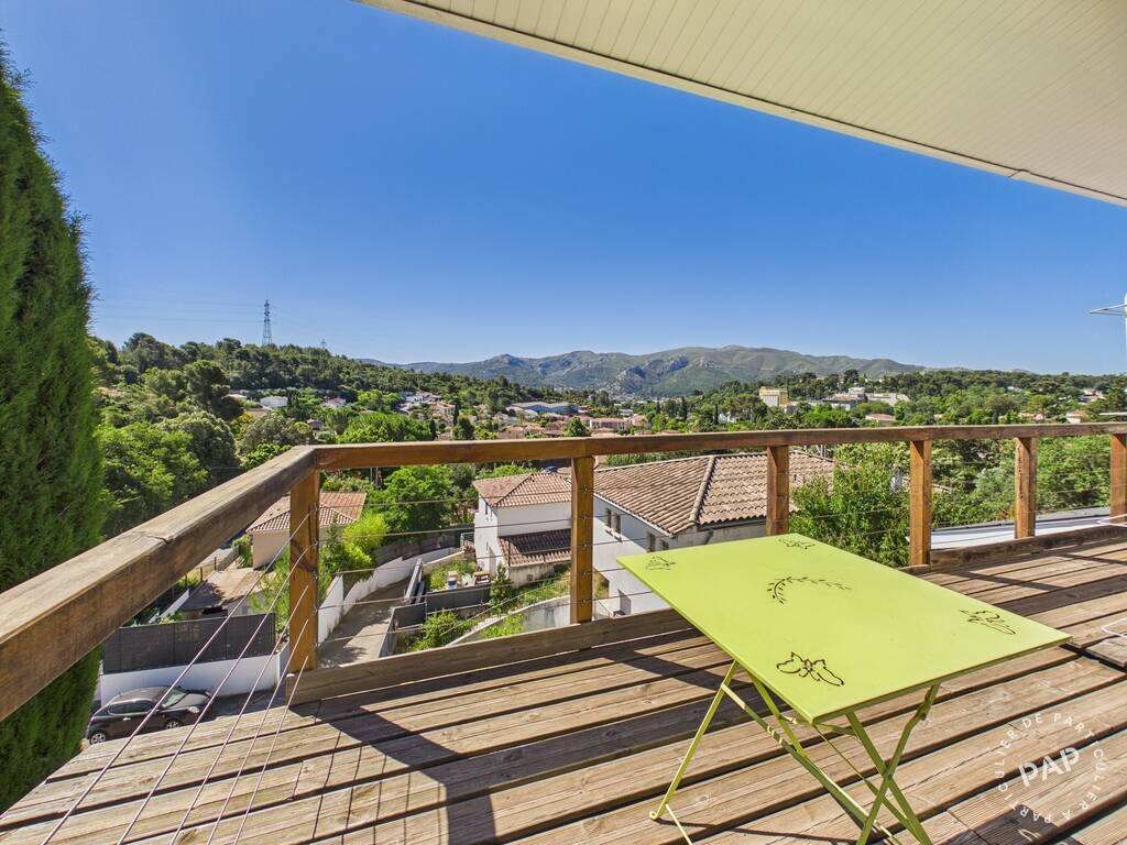 Maison 10 pièces 300 m² · à Marseille 12ème Arrondissement · 300 m² · 850 000 €