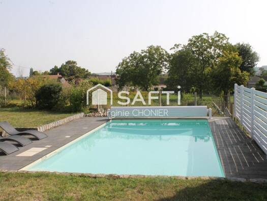 Maison à vendre 342 000 € 5 pièces 3 chambres 178 m² 1 118 m² de terrain Saint-Rémy-en-Rollat 03110