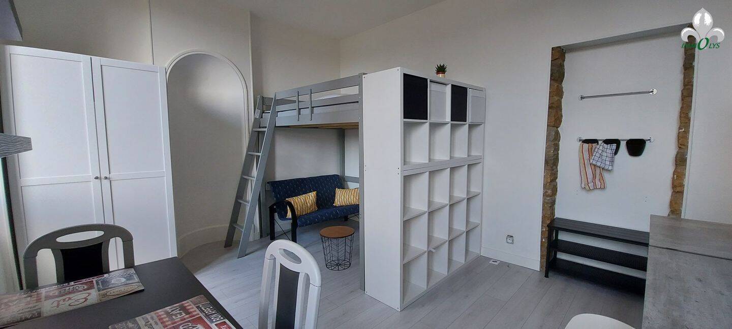 Appartement 1 pièce 21 m² · à Dijon · 21 m² · 450 €
