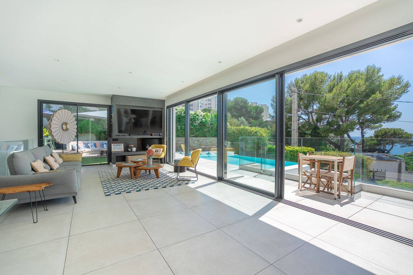 Maison 6 pièces 209 m² · à Marseille 7ème Arrondissement · 209 m² · 2 450 000 €