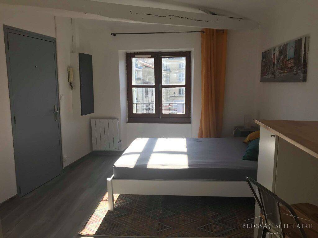 Appartement 1 pièce 19 m² · à Poitiers · 18,7 m² · 392 €