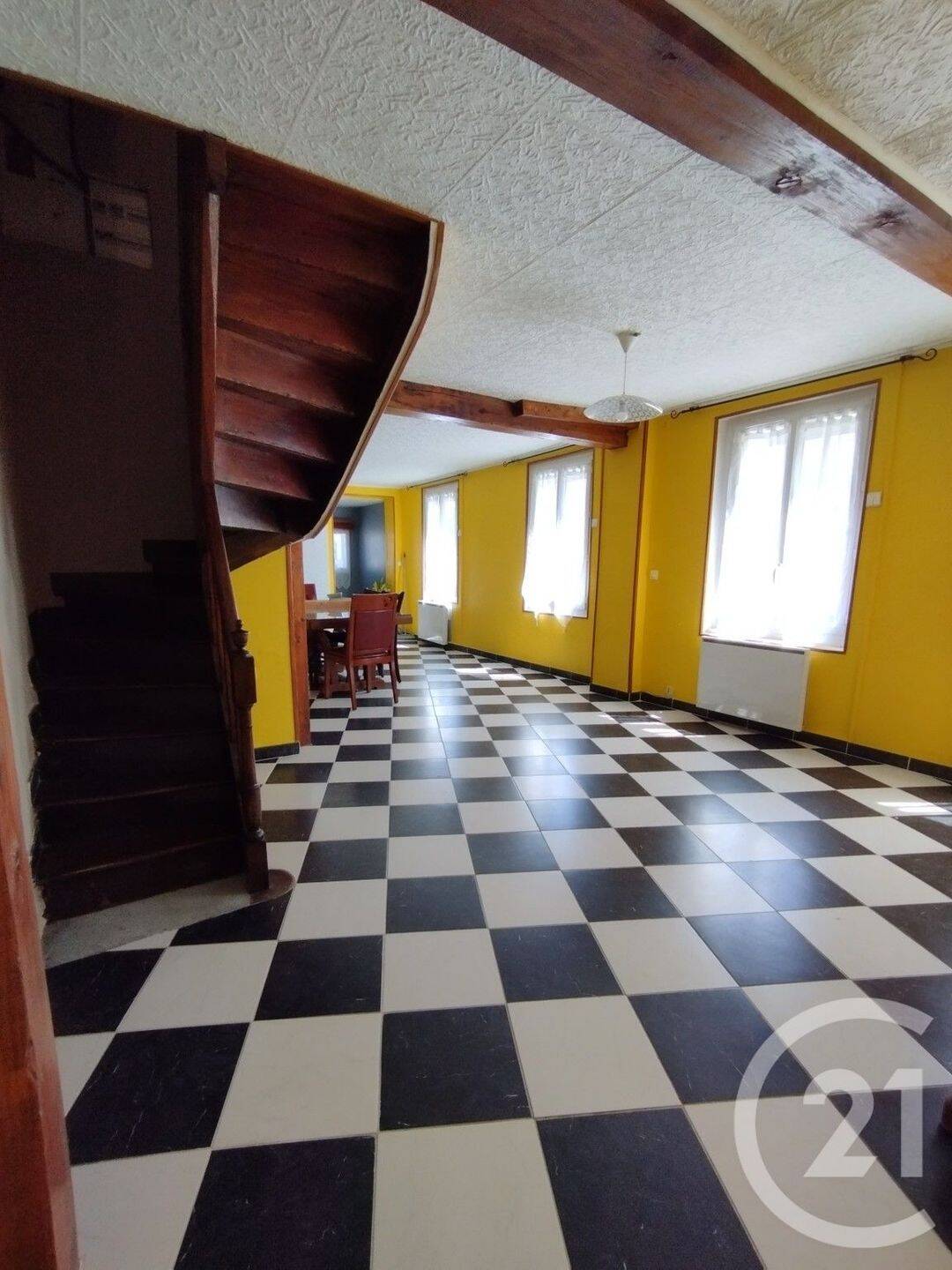 Maison 3 pièces 81 m² · à Brionne · 81 m² · 765 €