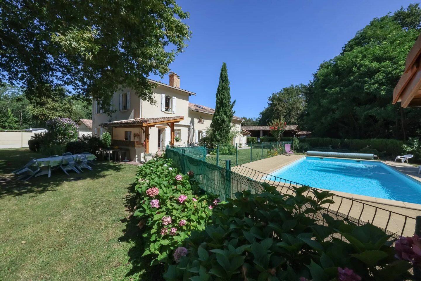 Maison 7 pièces 200 m² · à Belin-Béliet · 200 m² · 460 000 €
