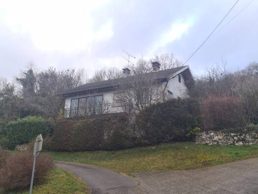 Maison à vendre 196 250 € 7 pièces 4 chambres 126 m² 30 389 m² de terrain Les Arsures 39600