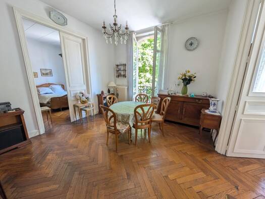 Appartement à vendre 279 000 € 5 pièces 3 chambres 102 m² Étage 1/6 Nancy 54000