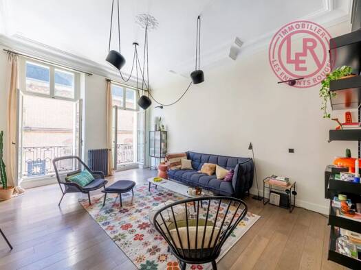 Appartement à vendre 1 780 000 € 4 pièces 3 chambres 113,3 m² 1er étage Enfants Rouges Paris 3ème arrondissement 75003
