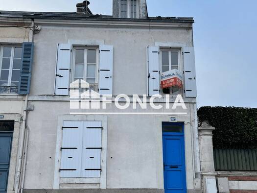 Maison à louer 960 € 6 pièces 5 chambres 111,7 m² Gallière-Boussinière Le Mans 72000