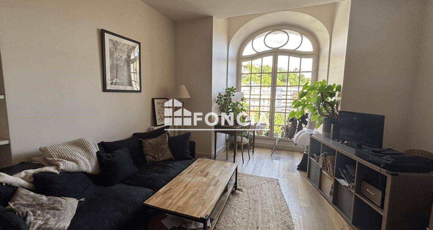 Appartement 3 pièces 64 m² · à Royat · 64,1 m² · 830 €