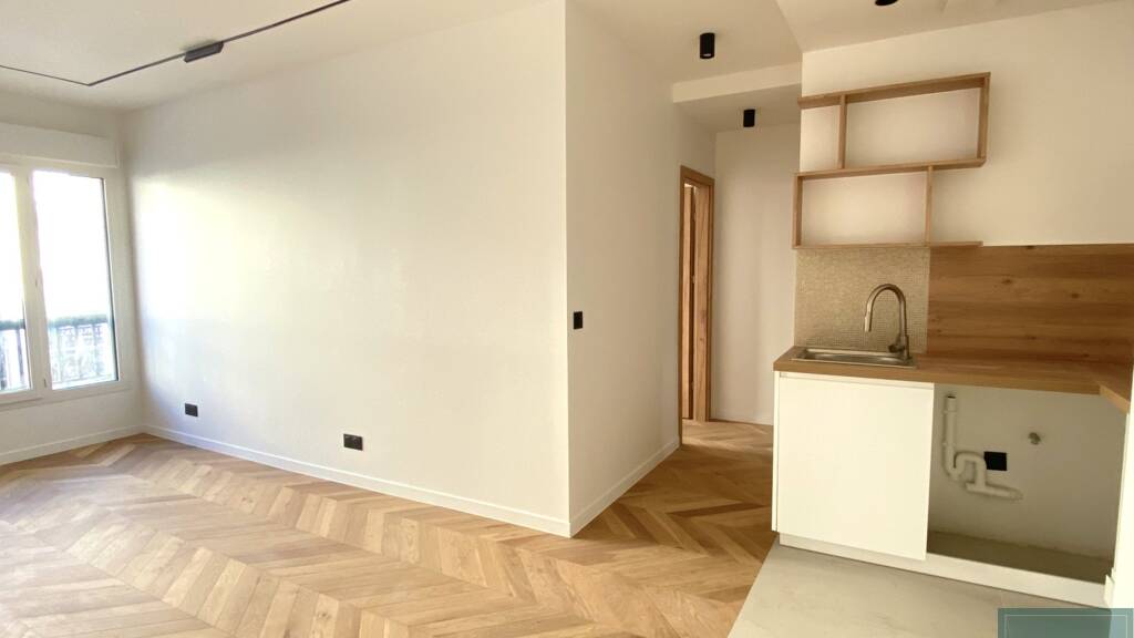 Appartement à vendre 312 400 € 2 pièces 1 chambre 39 m² Étage 1/3 Antony 92160