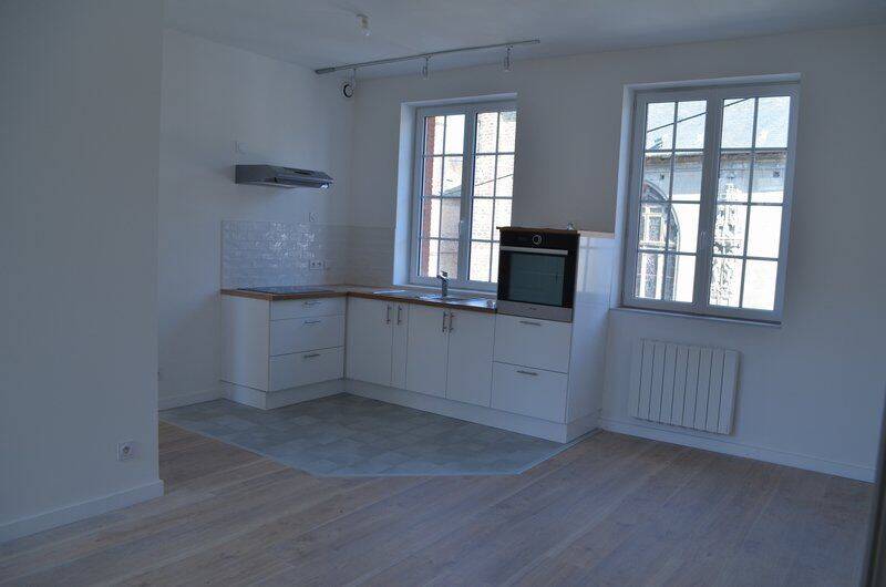 Appartement 2 pièces 42 m² · à L'Aigle · 42 m² · 712 €