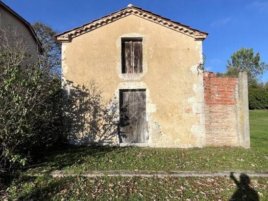 Terrain constructible à vendre 33 000 € 556 m² de terrain Arx 40310