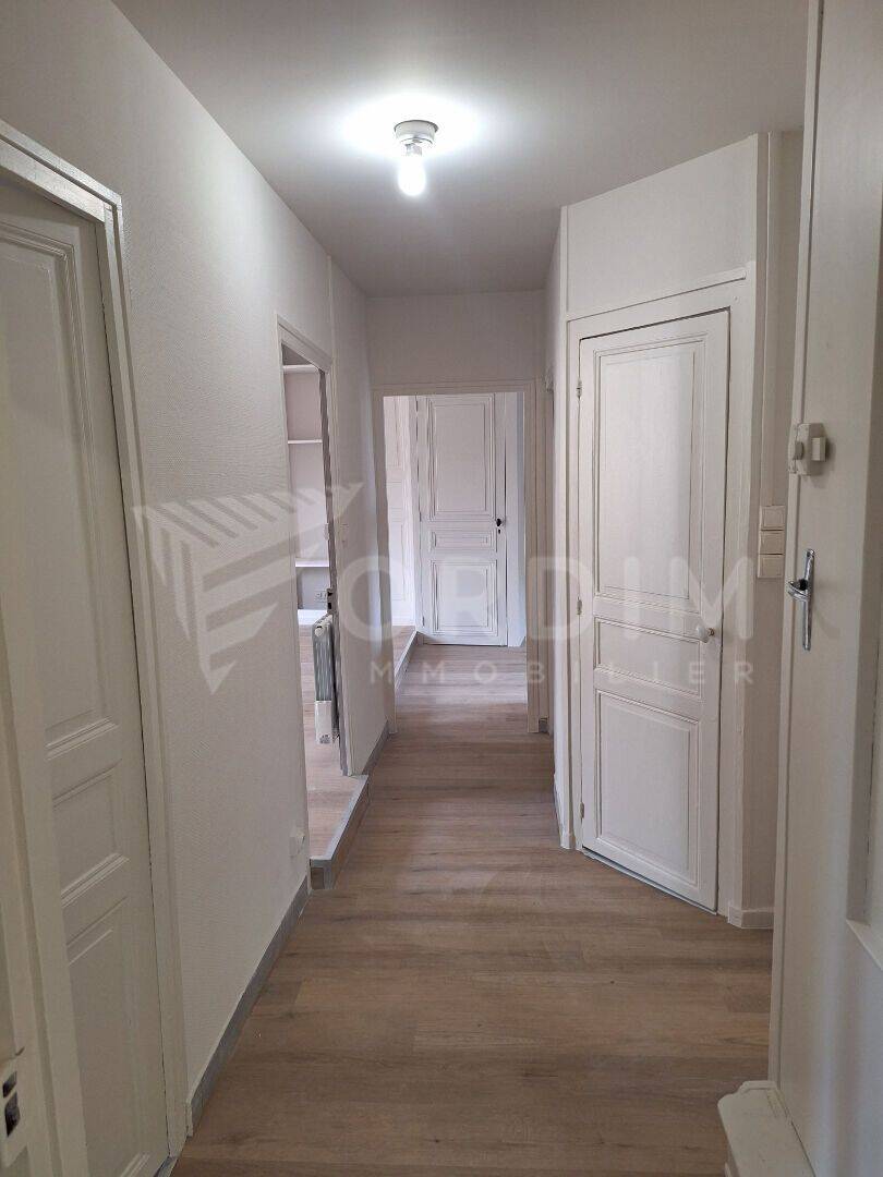 Appartement 3 pièces 60 m² · à Saint-Fargeau · 60 m² · 500 €/mois