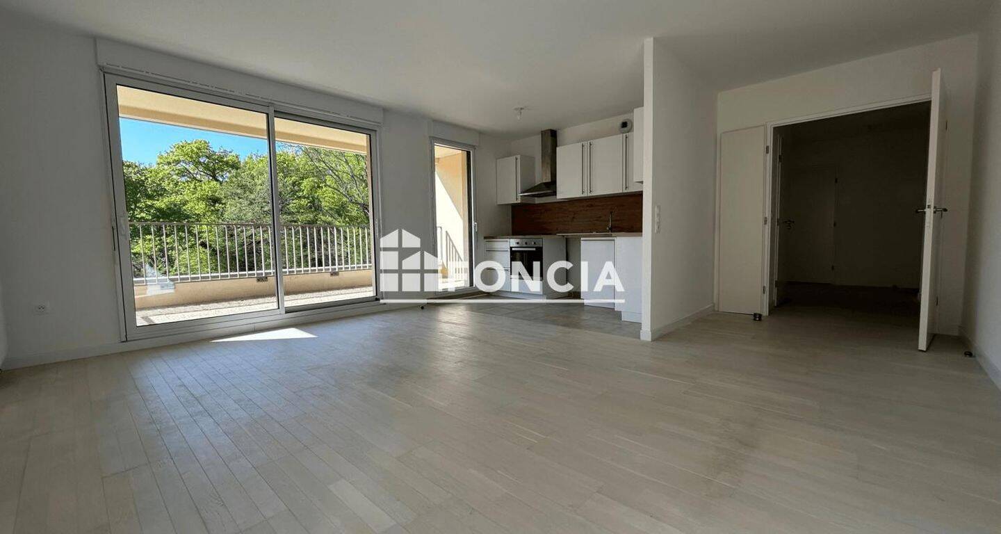 Appartement 3 pièces 69 m² · à Saint-Germain-en-Laye · 68,9 m² · 1 910 €
