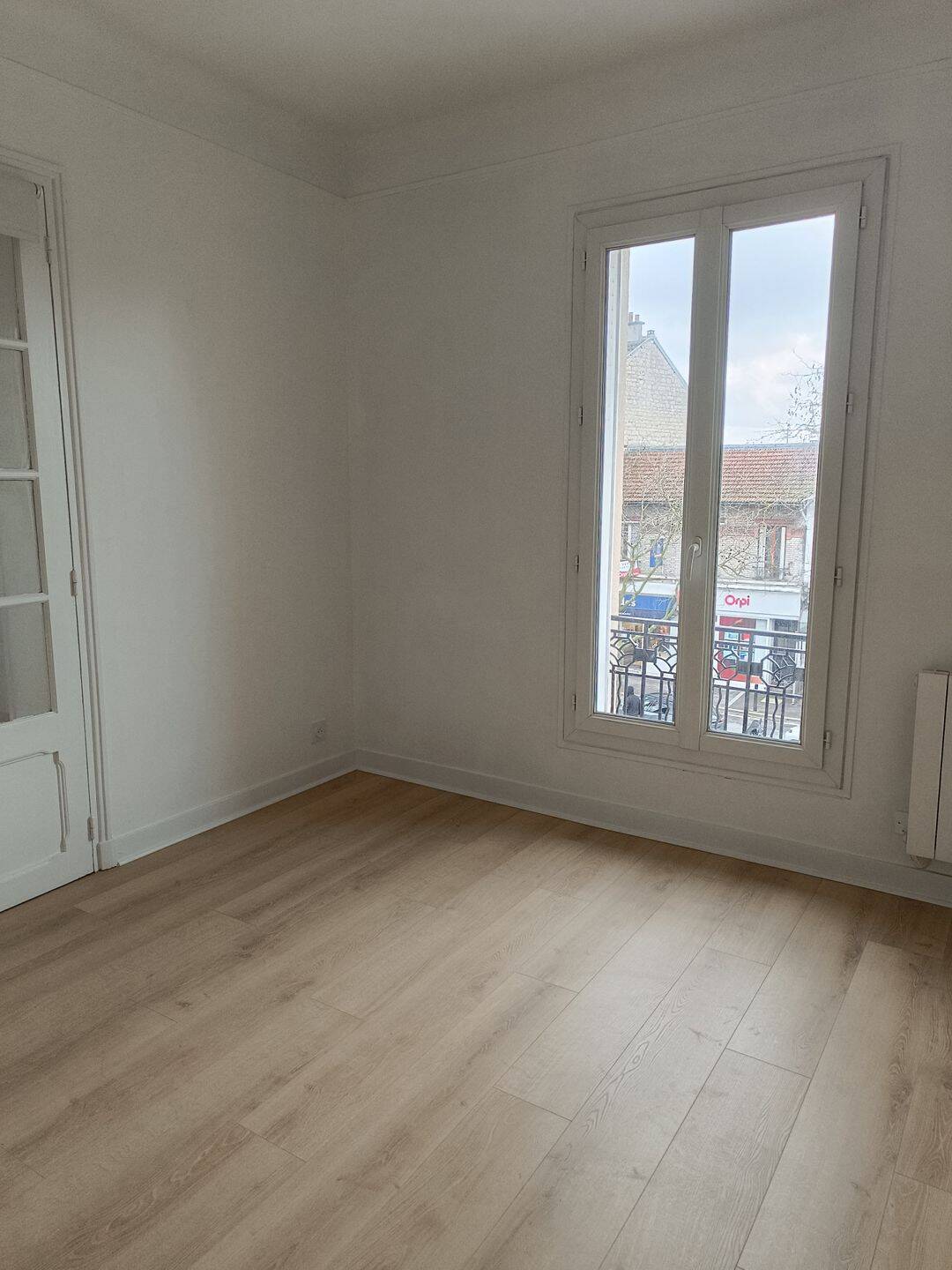 Appartement 3 pièces 54 m² · à Joinville-le-Pont · 54,2 m² · 1 375 €