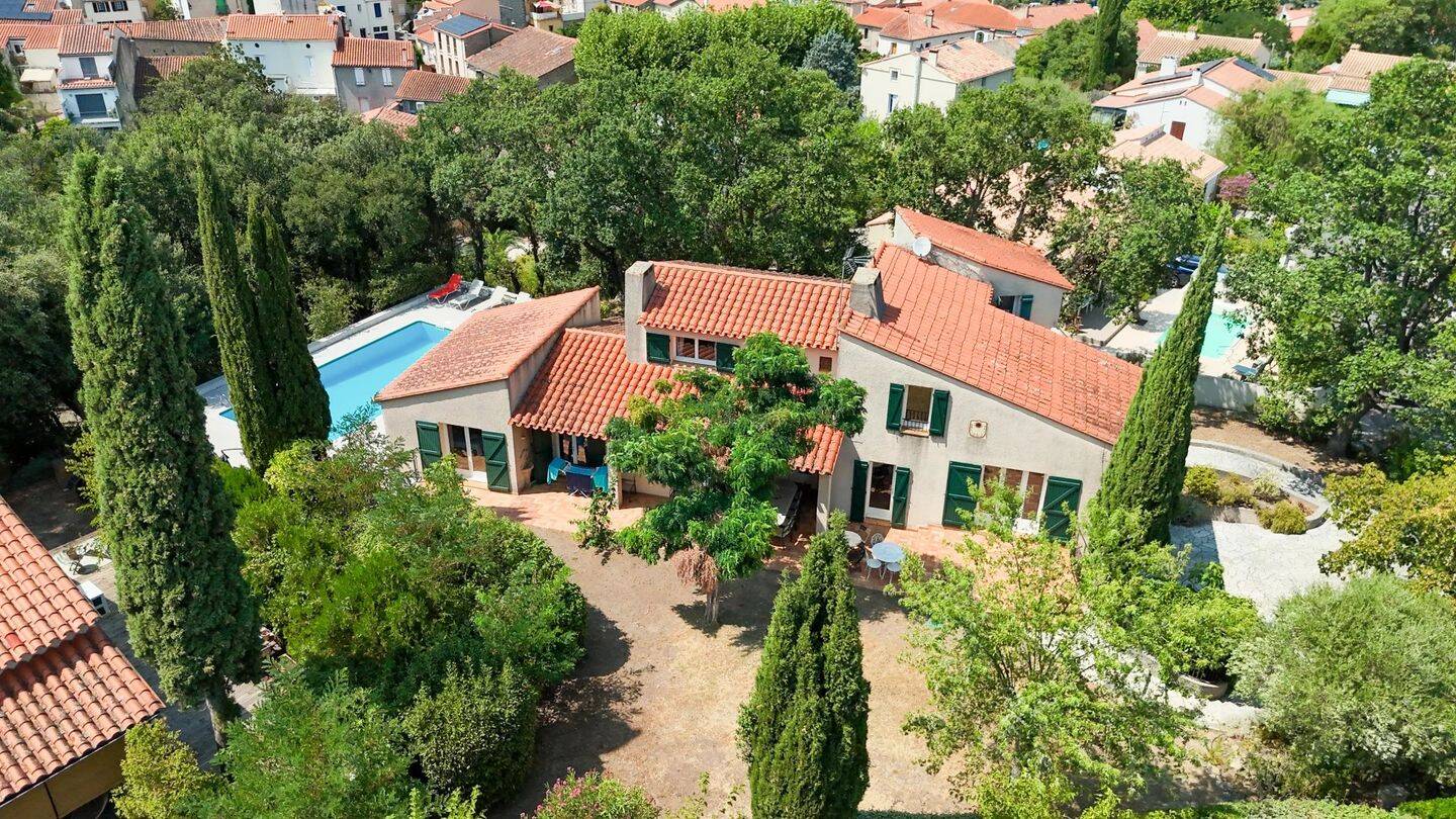 Maison 6 pièces 195 m² · à Laroque-des-Albères · 194,8 m² · 649 000 €