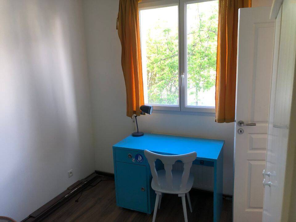 Appartement 1 pièce 11 m² · à Trélazé · 11 m² · 300 €/mois