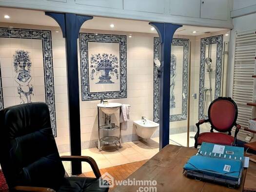 Maison à vendre 1 273 900 € 9 pièces 4 chambres 180 m² 240 m² de terrain Versailles 78000